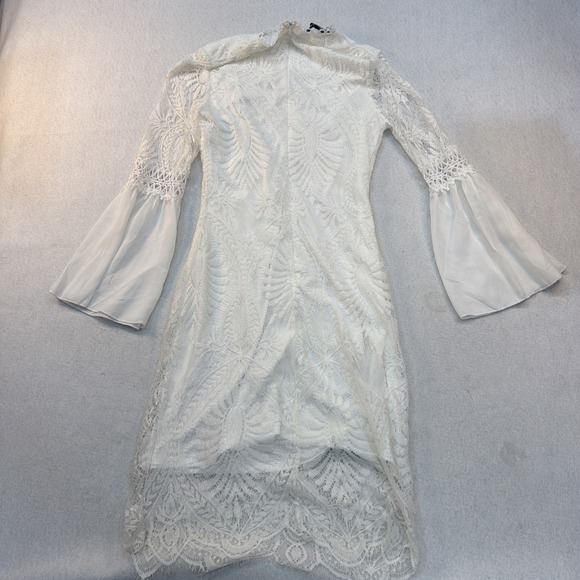 Eilly Bazar White Floral Eyelet Lace Detail Dress Women's Size Medium Boho NWT - Picture 12 of 13